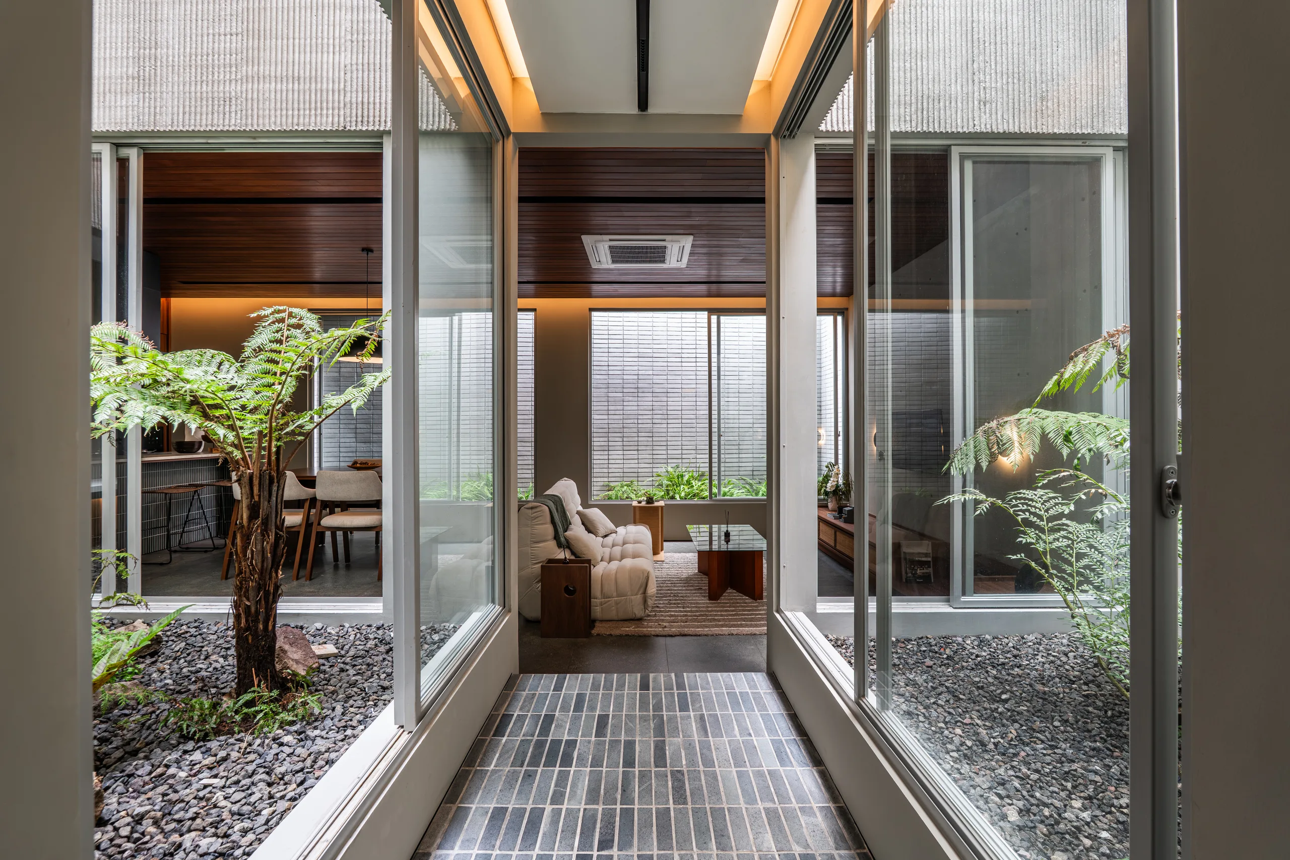 AA House gallery photo 4