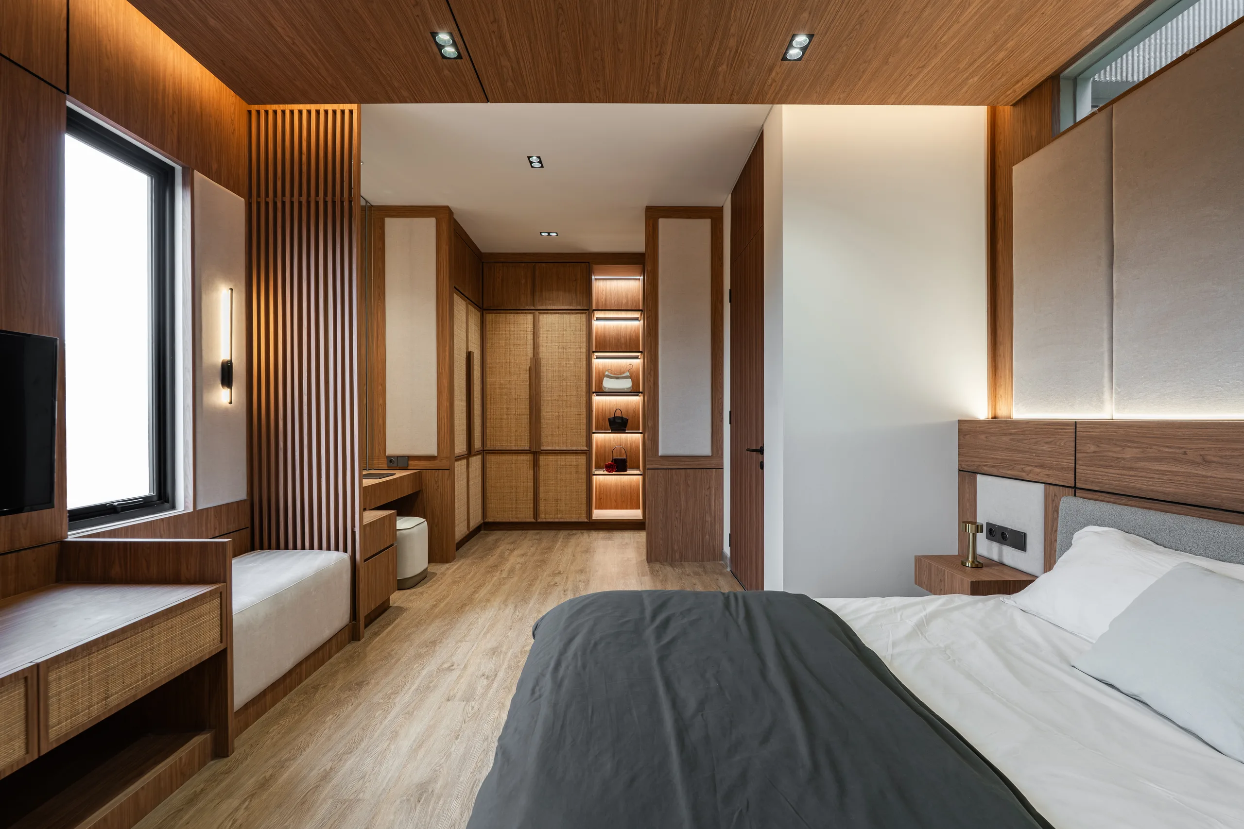 AA House gallery photo 8