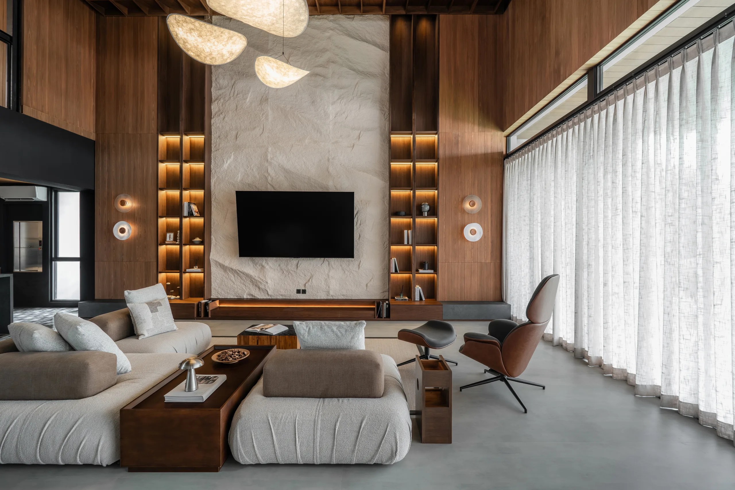 TV House gallery photo 8